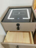 大海边智能床头柜卧室2026新款全实木橱边柜锁无线充简约收纳置物储物柜 卡其【灯+无线充+插排+指纹锁】 实木三抽款：40*40*60 实拍图