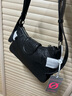 JellyToyboy包包女包JTB软月包新款小众单肩机车包枕头包腋下斜挎包 黑色 实拍图