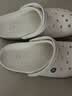 卡骆驰（CROCS）洞洞鞋男鞋女鞋 秋新款经典Clog休闲沙滩涉水鞋舒适透气凉拖鞋 10001-100/热销主推 42 -43/M9W11 实拍图
