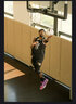 耐克（NIKE）ZOOM VOMERO 5 女子复古运动鞋 FB8825-001 35.5 实拍图
