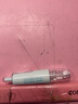 欧文（OVAL） 修正带大容量学生用涂改带 可换替芯按动式改错带 笔形便携修改带 雾透感 紫本体+10个替芯 实拍图