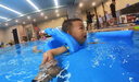 泳乐宝 第七代蛇形泳圈儿童环型充气游泳圈 蓝S码 双/3气囊随机发 实拍图