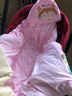 班杰威尔（BANJVALL）婴儿抱被春夏加厚包巾可脱内胆新生儿用品纯棉婴幼儿抱被四季通用 猫猫鱼抱被粉色 95*95cm(可脱内胆，四季适宜) 实拍图