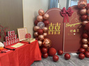 梦多福订婚布置全套订婚宴布置套装定亲装饰用品酒店订婚布置kt背景板 【轻奢酒红】-背景板-气球链套装 实拍图
