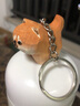远硕小猫木雕动物钥匙扣挂饰柴犬闺蜜钥匙链可爱女生办公室柴犬小狗狗 秋田犬 1个 挂件（含挂圈） 实拍图