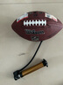 威尔胜（Wilson） NFL官方赛事牛皮球美式足球儿童学生训练比赛成人橄榄球PU 【青少年】WTF1799CNJR-PU球 实拍图