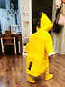 彩虹房子   国潮儿童雨衣卡通雨披上学户外防水雨披EVA小恐龙防滑加厚雨鞋 雨衣M(建议身高88-95cm) 实拍图