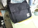梵者 男包单肩包 男士斜挎包休闲潮牌小背包韩版街头学生斜跨包 黑色大号 实拍图