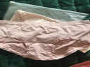 维彩菲 简约纯色女士内裤石墨烯抗菌女中腰提臀三角裤女舒适透气内裤 【肤色+粉色】 2条 均码 （80-130斤左右） 实拍图