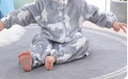 越贝乐 宝宝睡袋秋冬保暖法兰绒连体婴儿睡衣中大儿童分腿防踢被居家衣 单层法兰绒灰色北极熊 XL码(建议身高95-105cm) 实拍图