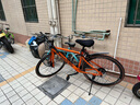 飞鸽（FLYING PIGEON）飞鸽公路自行车700C跑车成人男女青少年大中小学生车竞速骑行单车 超越钢架-直把-深灰色 24速入门级 实拍图