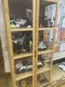 木马人手办展示柜乐高玩具摆件展示柜超市货架仓储烟酒柜化妆品收纳陈列 原色-四层62长（双门） 实拍图