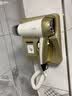 Anmon家用酒店宾馆卫生间壁挂式电吹风机筒豪华冷热风挂墙干发器浴室吹风机 土豪金不带插座 实拍图