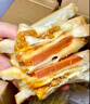 俏美味早餐三明治面包片营养早餐代餐夹心吐司饱腹即食夜宵零食整箱 鸡肉5盒+培根5盒850g(共10盒) 实拍图