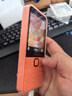 诺基亚【2024新品现货】Nokia 220 4G全网通2.8英寸巨屏 大字大按键 超长待机 老人老年学生按键备用手机 橙色 官方标配+充电头 实拍图