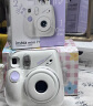 富士FUJIFILM instax 一次成像立拍立得傻瓜照相机相纸胶片mini7+ 20张相纸组合装【含相纸20张+周边配件】 官方标配【含相机手绳+四节五号电池+保卡】 实拍图