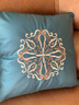 米乐现代轻奢样板间刺绣抱枕新中式靠垫正方形沙发靠枕床头腰枕科技布 天青（绣球花刺绣） 45*45cm抱枕套+枕芯 实拍图