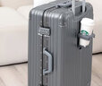 EAZZ【欧洲获奖】耐摔铝框行李箱拉杆箱男女登机箱旅行箱学生密码皮箱 【升级杯架+挂包扣】 卡扣 -灰色 24英寸 ｜中长途容量 实拍图