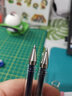 三菱 uni-ball签字笔中性笔 水笔 签字笔笔芯经济实用 UM-100蓝色5支 实拍图