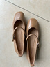 天美意鞋子女鞋时尚复古百搭软底浅口女单鞋春秋款KM013AQ4 浮光跃金-棕色（低跟1.5CM） 35 实拍图