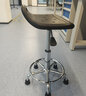 尔迈 防静电凳子升降椅子学校车间流水线实验室旋转凳拉手 固定脚 实拍图