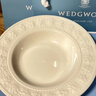 WEDGWOOD威基伍德欢愉假日22.5cm深盘陶瓷餐盘实用菜盘子汤盘 欢愉假日象牙白深盘 1个 22.5cm 实拍图
