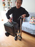 爱尔威（Airwheel）电动行李箱可坐可骑行智能旅行箱载人拉杆箱大容量 24英寸SE3T—豪华银 实拍图