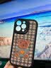 吟悦 适用苹果13/pro/max手机壳 iPhone新款卡通13mini全包镜头防摔网红硅胶皮纹软壳毛衣熊女款 (炫酷黑)毛衣熊黑-贈保护膜 苹果13pro 实拍图