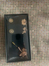 熙妃 男女时尚胸针 西装衬衫盾牌领针绅士莲花合金玫瑰花胸花配饰时尚小胡子五件套礼盒套装七夕情人节礼物 实拍图