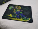 雷蛇（Razer） 重装甲虫限定联名款电竞游戏 鼠标垫细面织物布垫游戏鼠标垫 小黄人限定款 实拍图