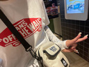 VANS范斯官方 男女情侣短袖T恤夏季滑板LOGO经典款红白出游好物 白色/红色 2XL 实拍图