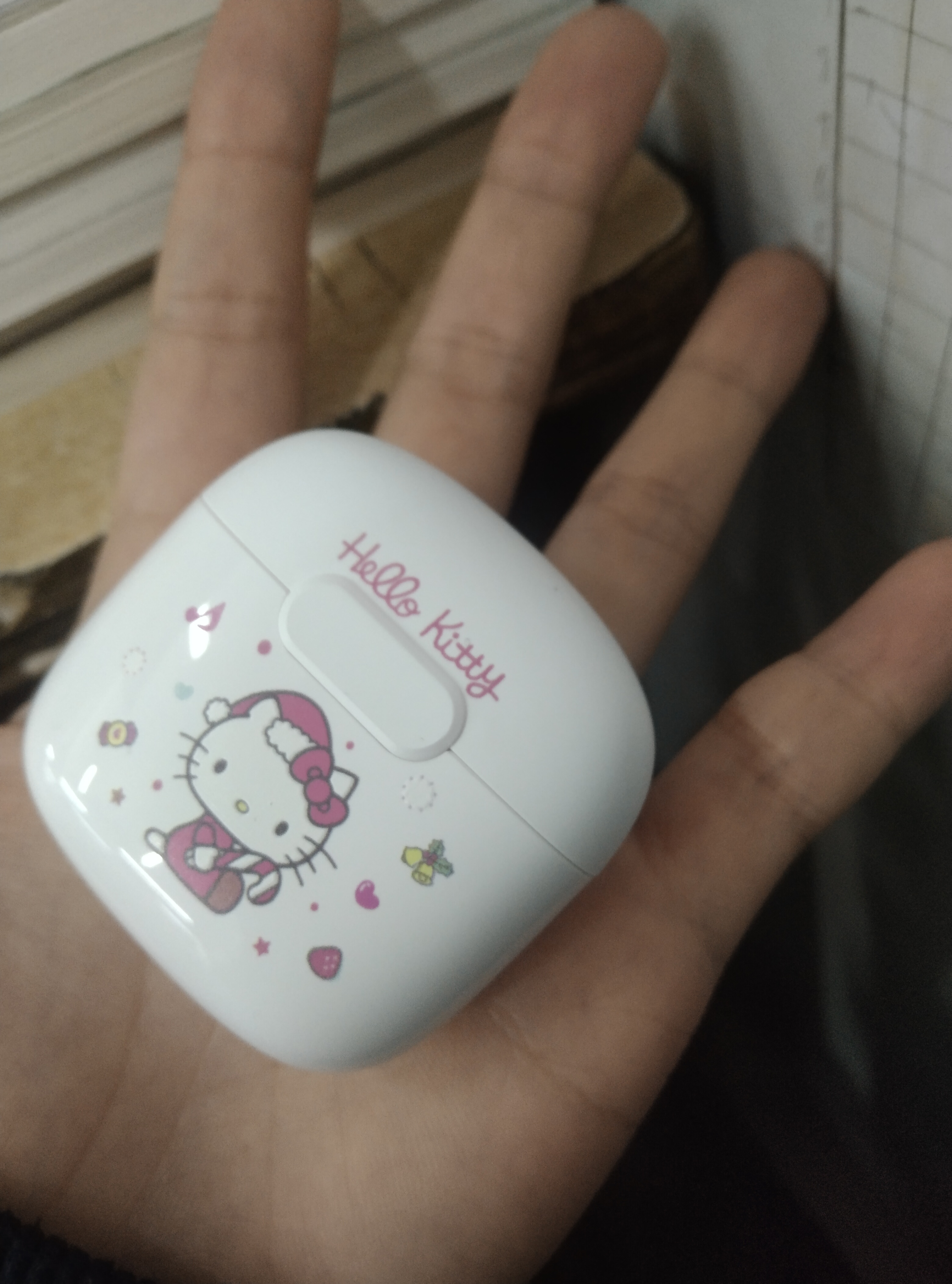 三丽鸥Hello Kitty蓝牙耳机半入耳式无线超长续航大电量HIFI音质通话降噪蓝牙5.3运动耳机适用华为苹果 白色凯蒂猫【蓝牙5.3+音画同步】 实拍图