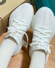 阿迪达斯Yeezy350雪媚娘秋冬童鞋椰子休闲鞋ID4815 31码 实拍图