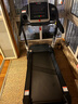 亿健（YIJIAN） 跑步机家庭用减震静音 小型可折叠健身房级电动爬坡走步机9009D 10.1吋彩屏单功能/电动坡度 实拍图