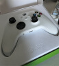 微软Xbox游戏手柄 冰雪白 | Xbox Series X/S游戏手柄 蓝牙无线连接 实拍图