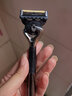 吉列（Gillette）锋隐致顺引力盒男士刮胡刀锋隐5层刀片磁力底座礼盒装 1刀架2刀头+磁力底座+旅行盒 实拍图