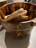 古希诺（GUXINUO） 古希诺 香柏木泡脚桶木桶家用泡脚盆木盆洗脚盆实木足浴盆木桶 25cm碳化双耳桶+盖+按摩珠+艾草 实拍图