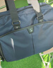 爱华仕凯旋门系列大容量旅行包男女商务出差行李包手提斜挎运动健身包蓝 实拍图