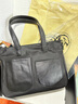 BOY CLN品牌 单肩包女 新款真皮女包大容量饺子背包休闲商务通勤尼龙手提电脑包男上班斜挎包托特包 典雅黑 小号 实拍图