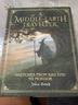 英文原版 中土世界之旅 A Middle-earth Traveller 指环王系列 精装 实拍图