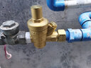 一靓4分家用自来水减压阀热水器净水器稳压阀 活接内外丝减压阀可调式 C2：加厚款4分外进内出 带压力表 实拍图