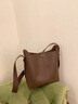 viney新款牛皮水桶包包女包品牌斜挎大包生日礼物送女友老婆 【咖色】实用高级感单肩手提包 大容量轻奢时尚百搭通勤托特包 实拍图
