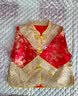 GOKU婴儿抓周礼服中式唐装套装男宝宝周岁衣服红色过年服百天满月儿童 繁星袖短  六件套 常规 上衣裤子帽子+鞋袜锁 90 (XL) 建议体重20-25斤 实拍图
