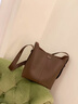 viney新款牛皮水桶包包女包品牌斜挎大包生日礼物送女友老婆 【咖色】实用高级感单肩手提包 大容量轻奢时尚百搭通勤托特包 实拍图