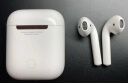 Apple/苹果 AirPods (第二代) 配充电盒 苹果耳机 蓝牙耳机 无线耳机 适用iPhone/iPad/Apple Watch/Mac 实拍图