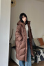 艾莱依（ERAL）羽绒服女士温暖连帽长款羽绒服女冬季设计感鸭绒外套 炭黑 S 155【建议90-120斤】 实拍图