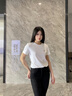 Calvin Klein Jeans夏季女士简约ck印花休闲纯色圆领舒适打底短袖T恤J221165 YAF-月光白 S （推荐80-95斤） 实拍图