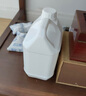 佳叶（JIAYE）食品级手提方桶样品桶塑料壶工业用水桶胶桶废液桶酒壶塑料油桶 1L-乳白色 实拍图