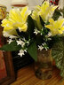 花艺赫家饰仿真花百合高枝装饰花假花绢花客厅摆设餐桌高档花艺干花花束摆件 40cm7头黄色绢布百合花【5支】 实拍图