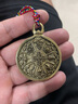 藏汉屋 西藏九宫八卦牌手工黄铜大号本命年项链吊坠随身挂件居家挂饰男女 A款五彩长绳子款 实拍图
